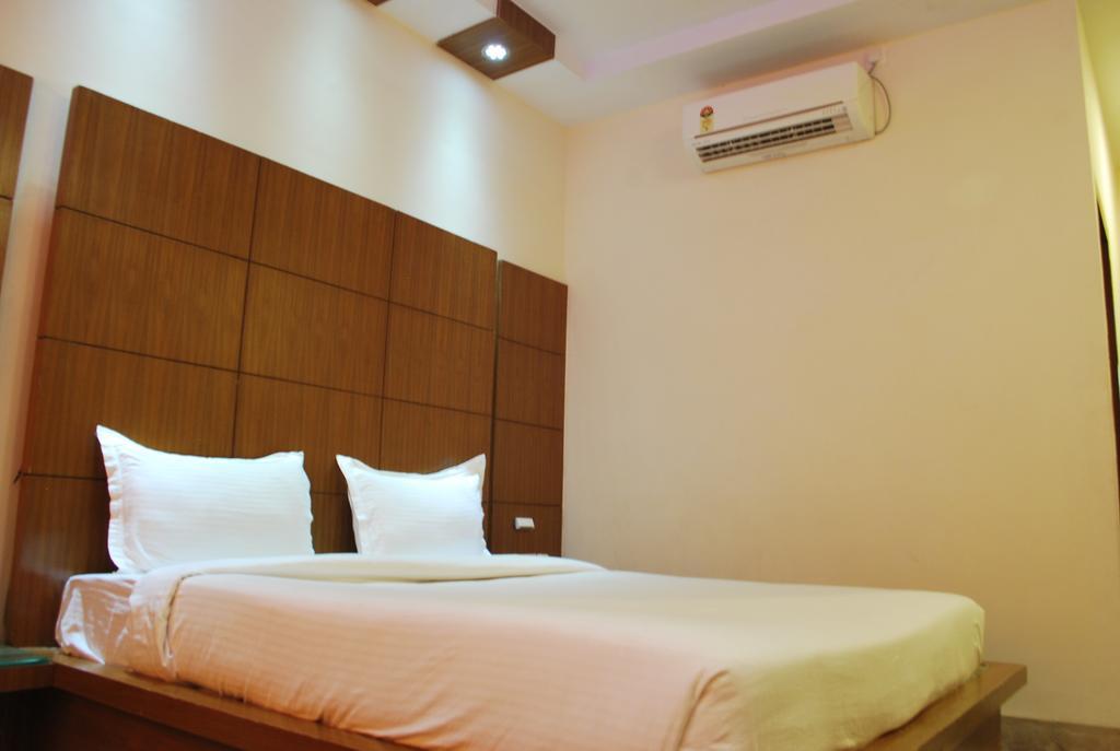 Hotel Basera Brij Bhoomi Vrindāvan Exteriér fotografie