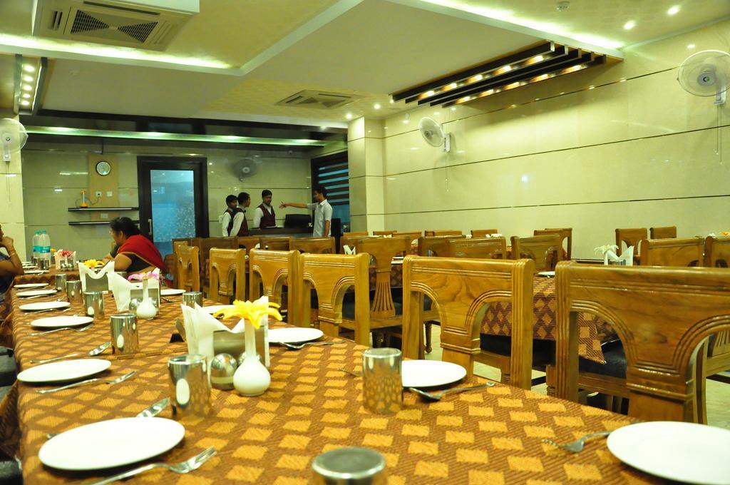 Hotel Basera Brij Bhoomi Vrindāvan Exteriér fotografie
